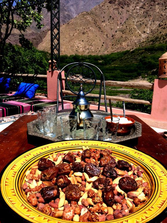 Dar Aglzime Hotel Aroumd Екстериор снимка