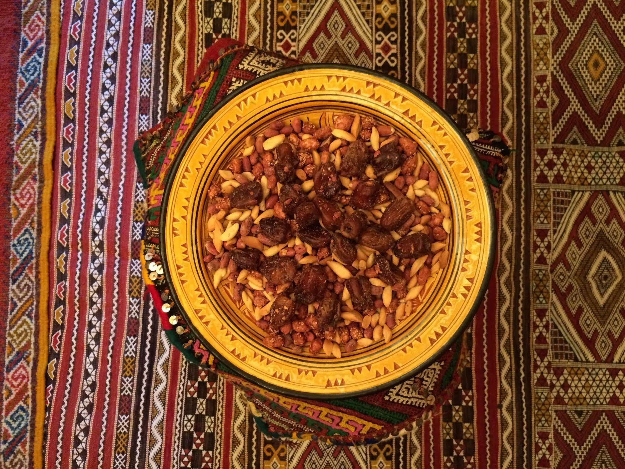 Dar Aglzime Hotel Aroumd Екстериор снимка