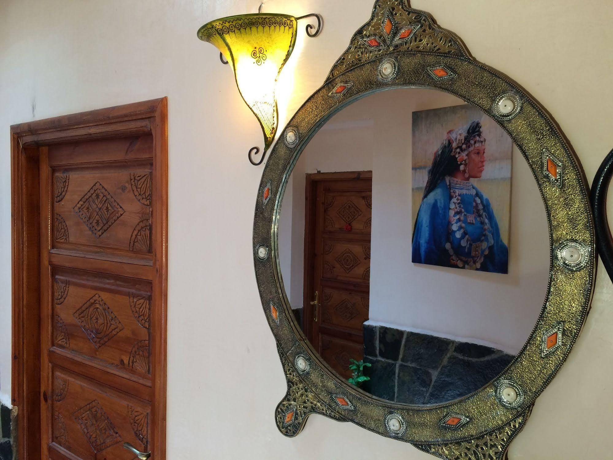 Dar Aglzime Hotel Aroumd Екстериор снимка