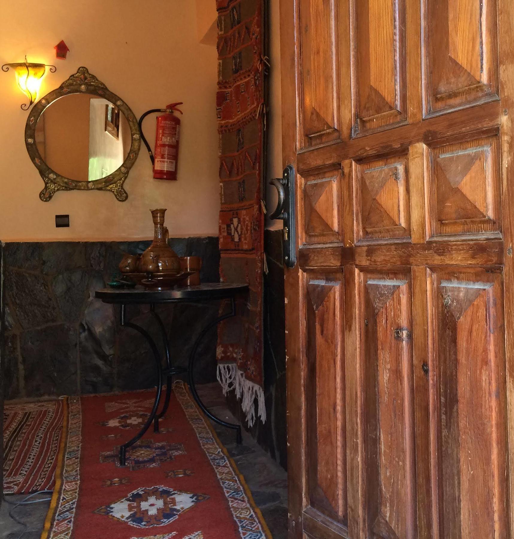 Dar Aglzime Hotel Aroumd Екстериор снимка